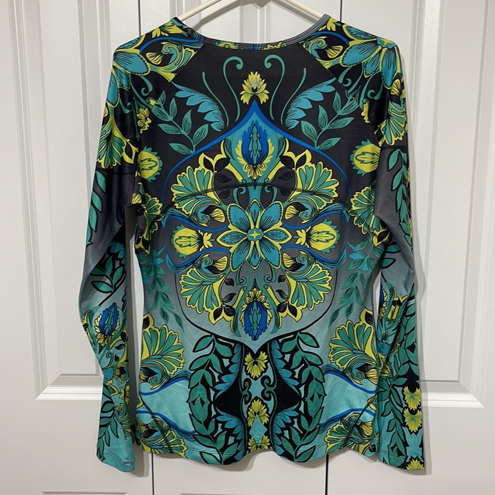 Athleta Base Layer Top - L - Picture 2 of 8